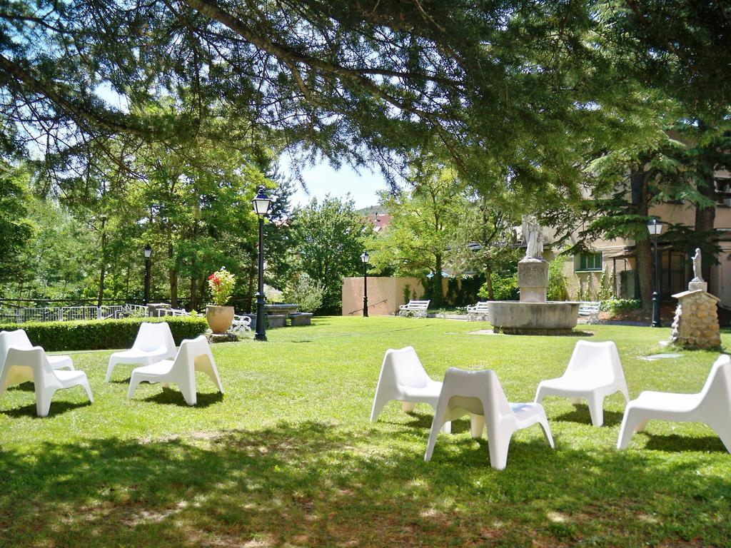 Hotel La Pardina Sabiñánigo المظهر الخارجي الصورة