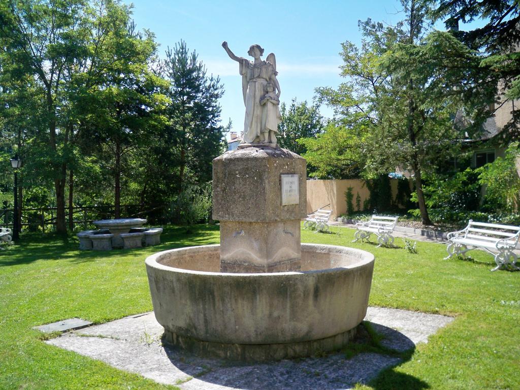 Hotel La Pardina Sabiñánigo المظهر الخارجي الصورة
